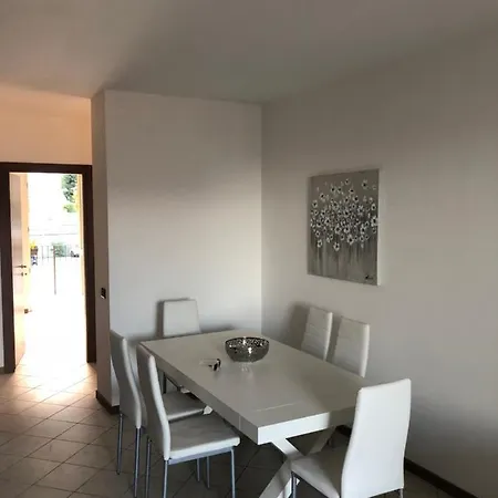 Appartamento. Apartamento Baveno